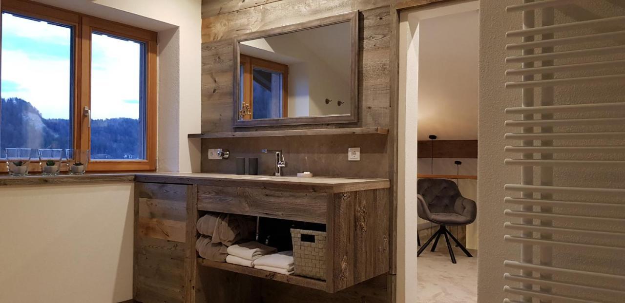 Alpenchalet Vils Tirol Екстер'єр фото